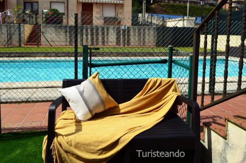 San Vicente de la Barquera Appartement | Dúplex Amaita - parking y piscina comunitaria