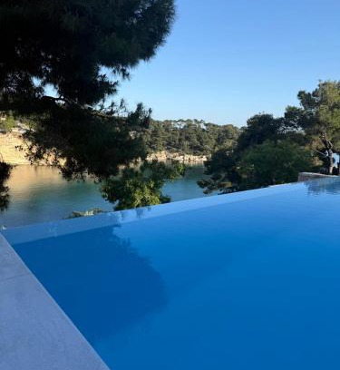 Votsi Appartement | D & A Land luxury house