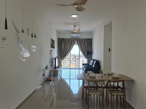 Kampung Lubok Peringgi Appartement | D'Aman Infinity Pool Homestay 02