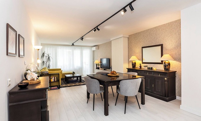 Lozenets Appartement | D-HOME nSpacious 3-bedroom home in the green hearth of Sofia