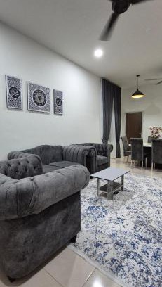 Gua Maison | D'Lena homestay