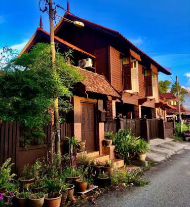 Kampung Leban Maison | D Teratak Tok Ayah Nenda