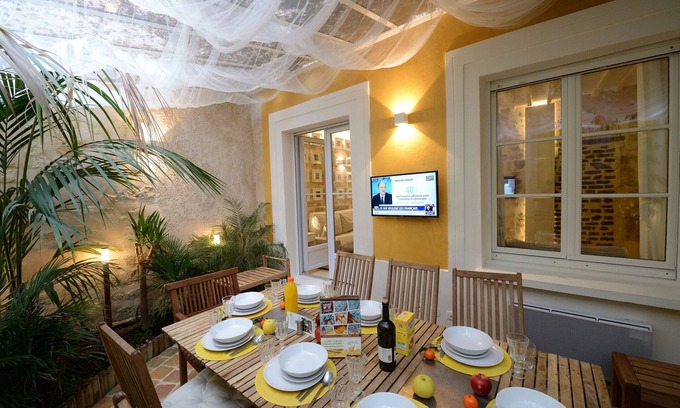 3rd Arrondissement Appartement | D0 Sweet garden