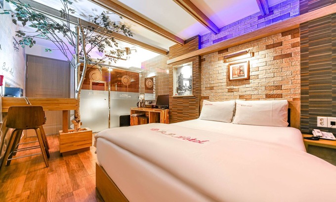 Seongnae-dong Hôtel | Daegu Dongseongno B and B