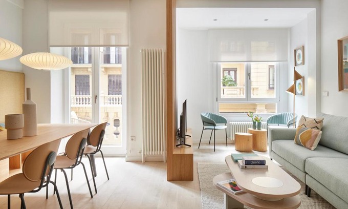Gros Appartement | Daira Arena by FeelFree Rentals