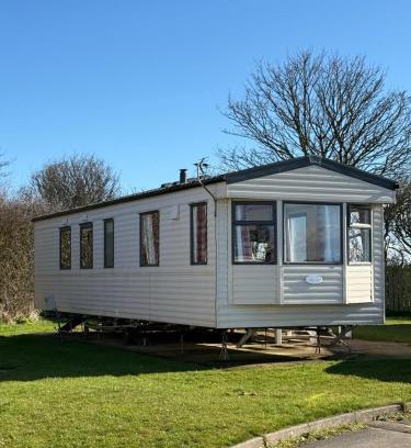 Withernsea Maison | Daisy Lodge Lilac Grove 3