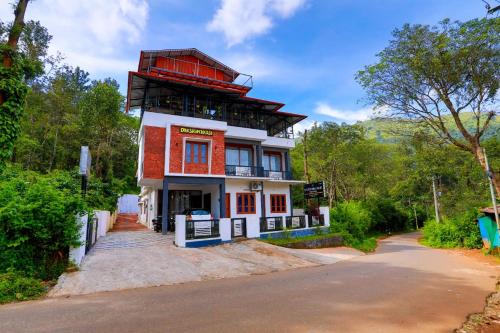 Thirunelly Maison | Dakshinakasi Guest House