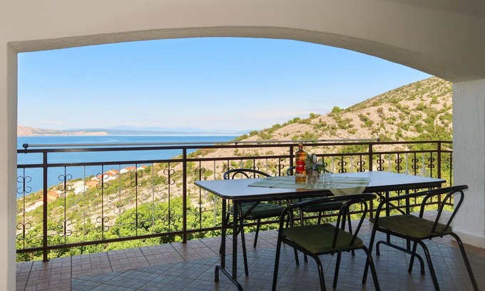 Vratarusa Appartement | Dalibor by Interhome