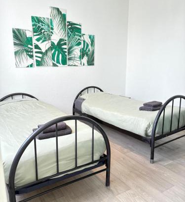 Saint-Charles du Port Appartement | Dalikyda - Le 2 Feuilles - 2 Lits - wifi - cuisine