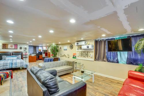 Dallas Appartement | Dallas Studio with Home Office - 4 Mi to Fair Park!