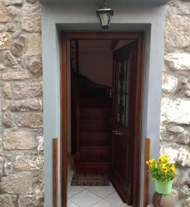 Lesbos Appartement | Dameli