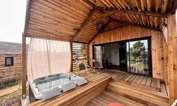 Vaire Chalet De Ski | Lodge 2 chambres et Spa - Bohème 5 personnes