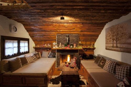 Eptalofos Chalet De Ski | Dandy Villas Agoriani - Chalet Kallisti - Fireplace - Up to 6