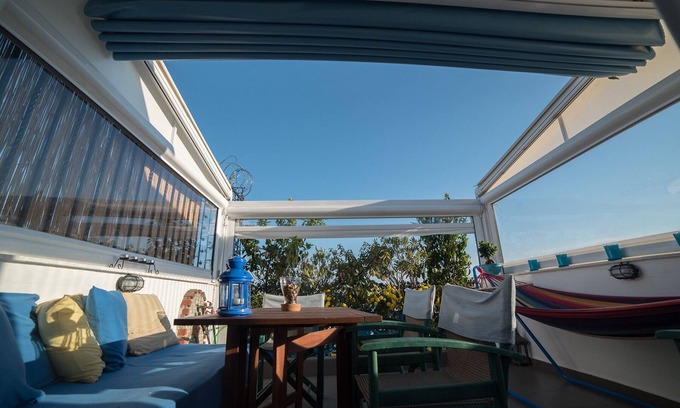Kallikratia Appartement | Dandy On The Beach | Appartement de 2 étages | Toit ouvrant