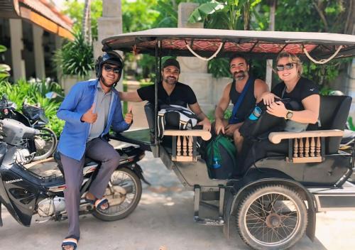 Wat Bo Area Maison | Daniel English Speaking Private Driver