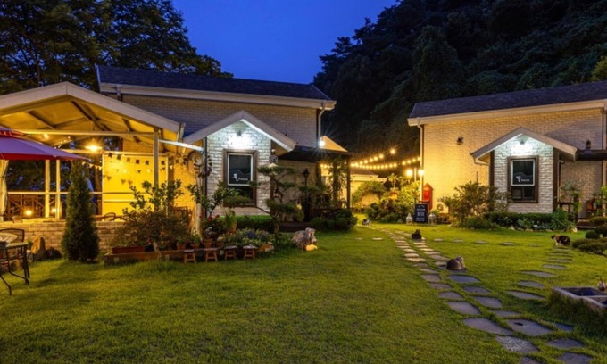 Danyang Maison | Danyang Pulkkotnamu Pension