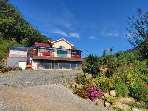 Danyang Maison | Danyang Wepoongdangdang Pension
