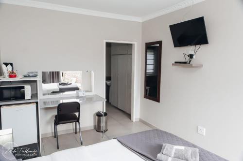 Trichardt Hôtel | Dara on Schabort street