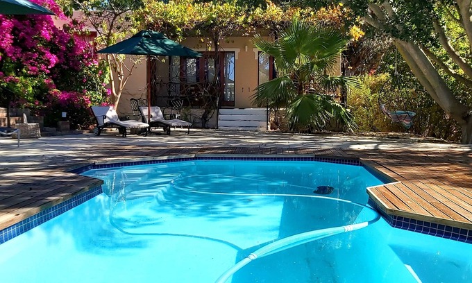 Darling Maison | Darling Lodge Guest House