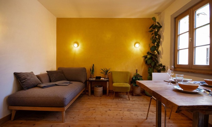 Merl Maison | Das »haus in Spay«, Fachwerkhaus und Ferienidyll in Zell a. d. Mosel
