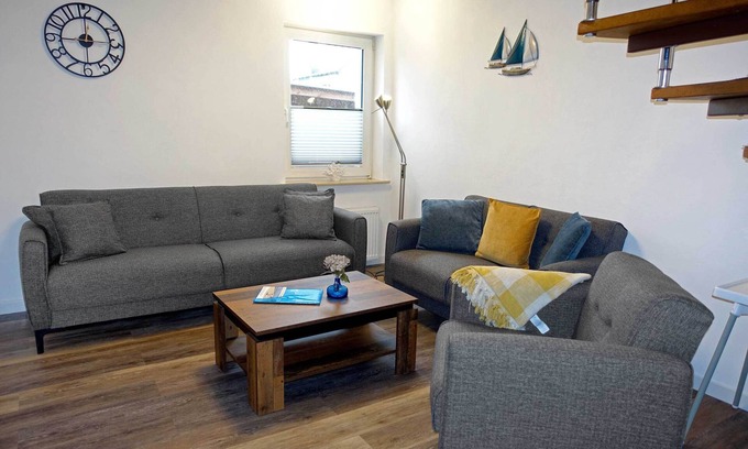 Kirchdorf Appartement | Dat Köhnsche Hus - Small bungalow on the owner's property in Kirchdorf on the is