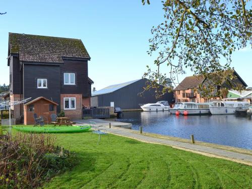 Wroxham Maison | David's Island