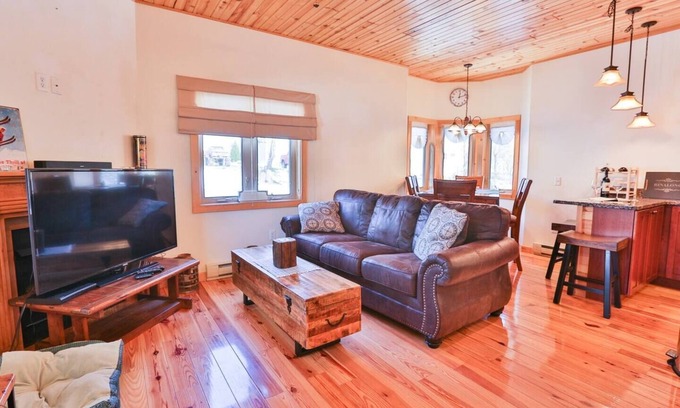 Canaan Valley Maison | Brilliant 2BR 2. 5BA Townhome à Davis, WV - étapes pour Stumptown Brewpub.