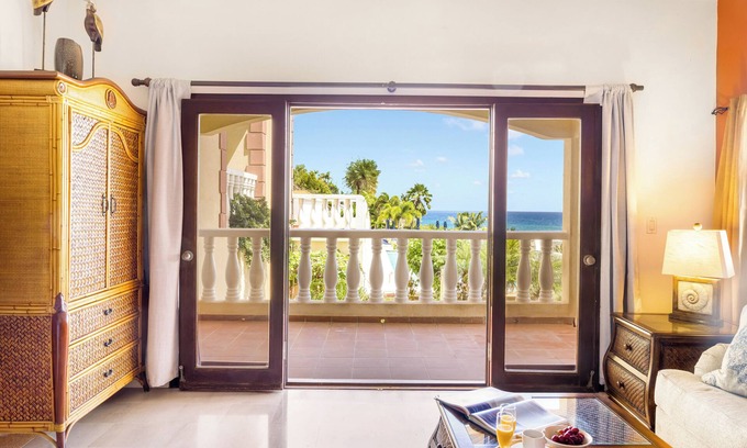 Oyster Pond Copropriété | Dawn Beach tueur Ocean View !! Luxury 2 BR Condo