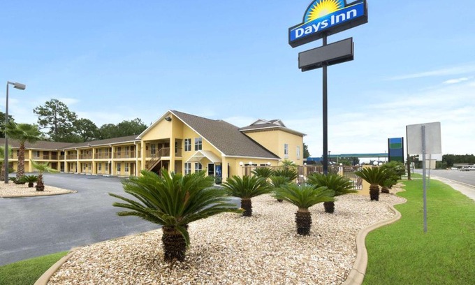 Alma Hôtel | Days Inn by Wyndham Alma