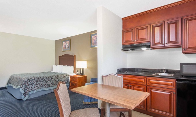Arlington Heights Hôtel | Days Inn by Wyndham Arlington Pentagon