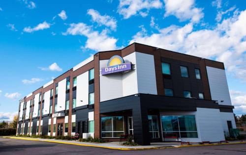 Berthierville Hôtel | Days Inn by Wyndham Berthierville