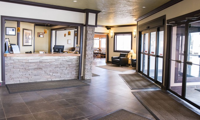 High Level Hôtel | Days Inn by Wyndham High Level