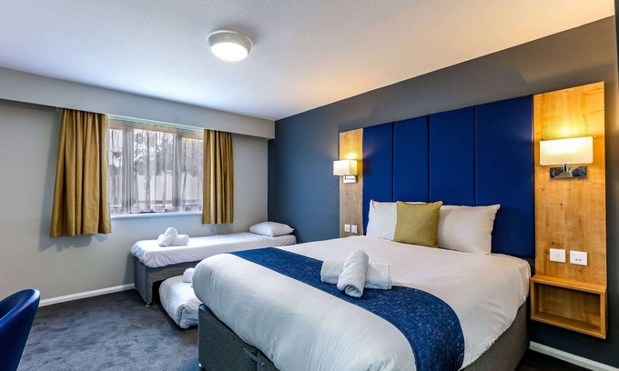 Chesterton Green Hôtel | Days Inn by Wyndham Warwick North M40