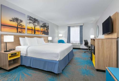 Cabot Hôtel | Days Inn & Suites by Wyndham Cabot