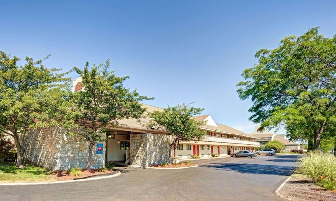 Monroe Hôtel | Days Inn & Suites by Wyndham Monroe
