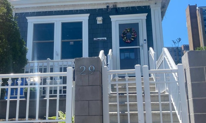 Newark Maison | DAYTON DREAM Cozy bedroom with private bathroom and terrace, 5 min from Airport