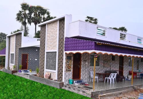 Pennagaram Maison | DD GOLDEN RIVER VIEW RESORT