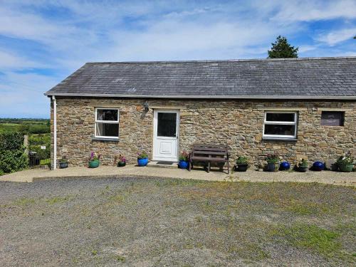 Plwmp Maison | Ddol Cottage Traditional Coastal cottage nr Llangrannog & New Quay with Donkeys