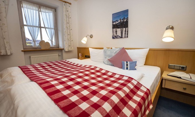 Balderschwang Appartement | Appartement confort m. Vue sur la montagne, confortable, lumineux, calme, balcon., Sauna, WiFi, chiens ext.