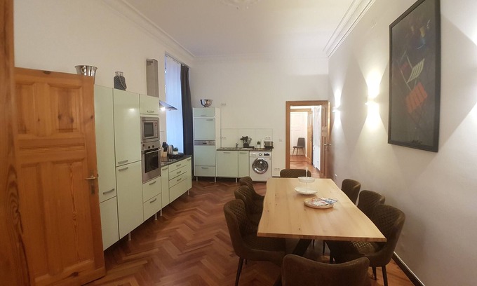 Kreuzberg Appartement | Spacieux, ancien appartement familial de Berlin au coeur de la ville