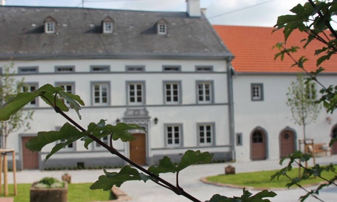 Feilsdorf Lit Et Petit-Déjeuner | De La Fontaine Manor House - Bear Suite