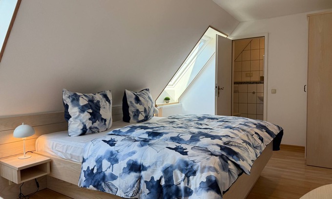 Ribnitz-Damgarten Appartement | Double room for 3 guests with 16m² in Neu Hirschburg (271162)