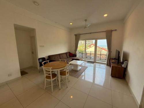 Mount Lavinia Appartement | De Seram Loft Mount Lavinia Duplex 4BR