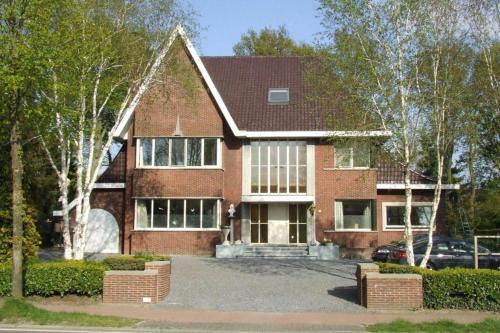 Lagen Rooi Maison | De Spreekkamer
