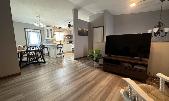 Shakopee Maison | Winter big discount! Quickly Place Your Winter Reservation Heart of Twin Cities