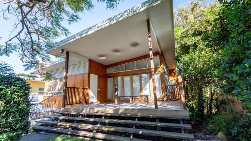 Woorim Maison | Decked out for a Fantastic Holiday - Winnett St, Woorim (Upstairs only)