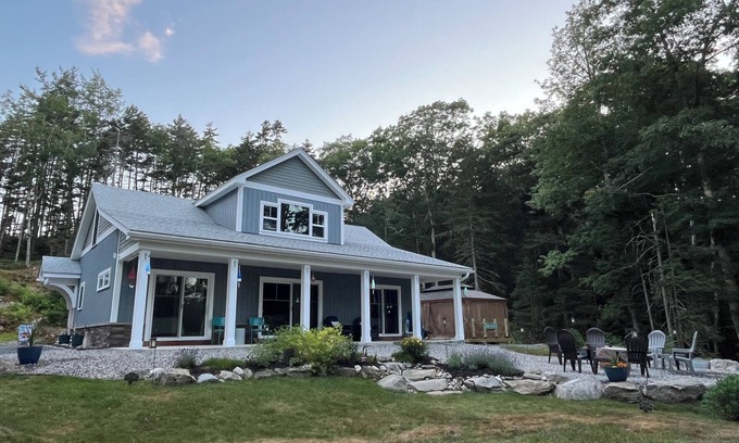 Southport Maison | Decker Cove Southport Paradise