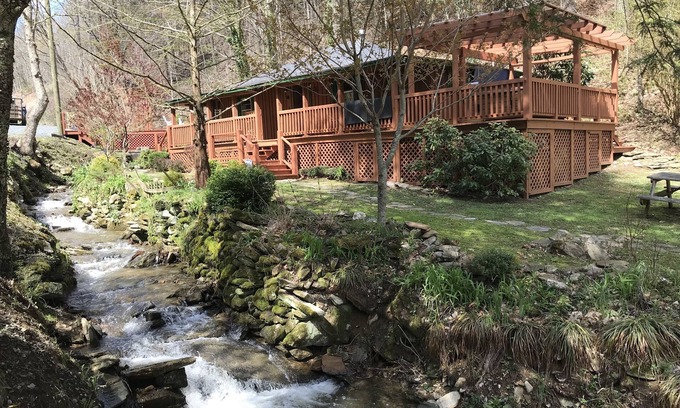 Lansing Maison | Deep in the mountains, where Black Bear once roamed abundantly