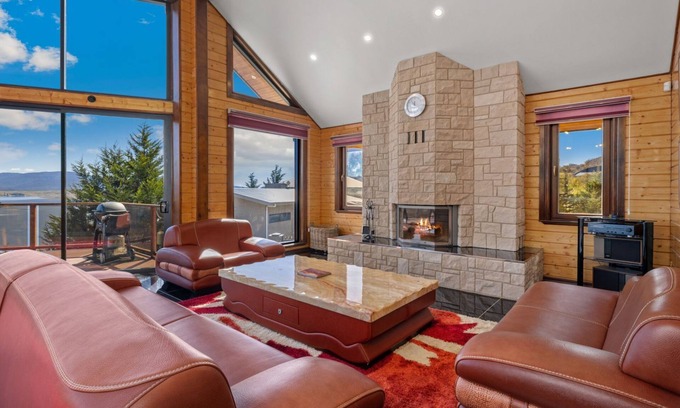 East Jindabyne Maison | Deepwater - 68 Kunama Drive