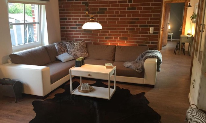 Neuendorf b. Elmshorn Appartement | DeichSch(l)af